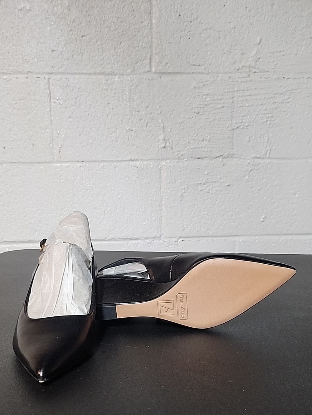 Franco Sarto Women's Black Pointed Toe Leather Pumps